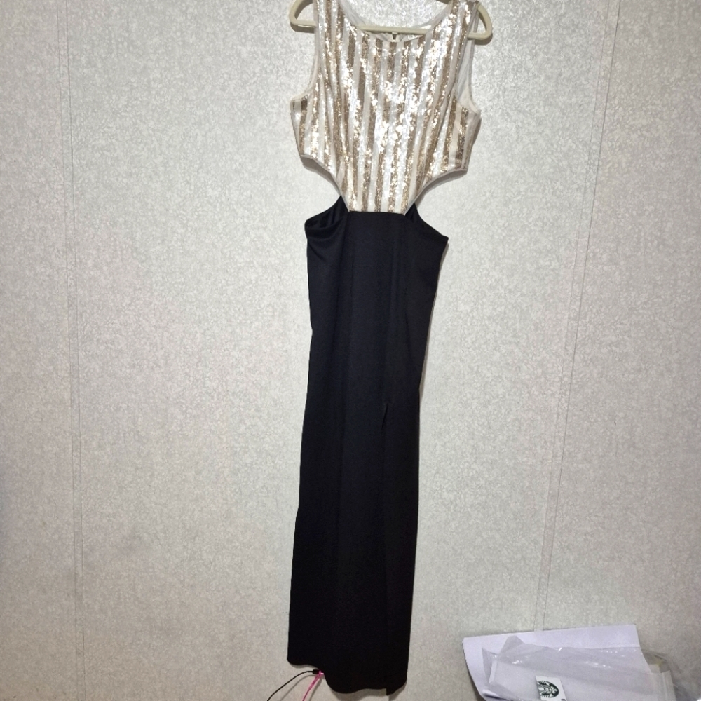 Emerald Sundae Sequin Top Cut Out Waist Maxi Dress..SIZE:13